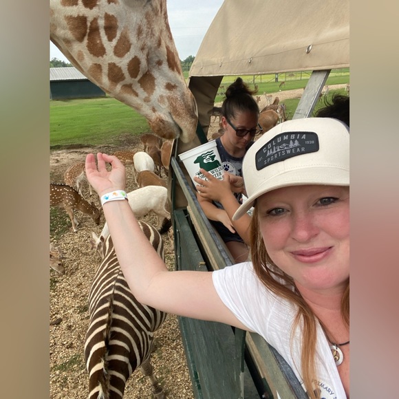 Meet your Posher, Jessica - Picture 7 of 15